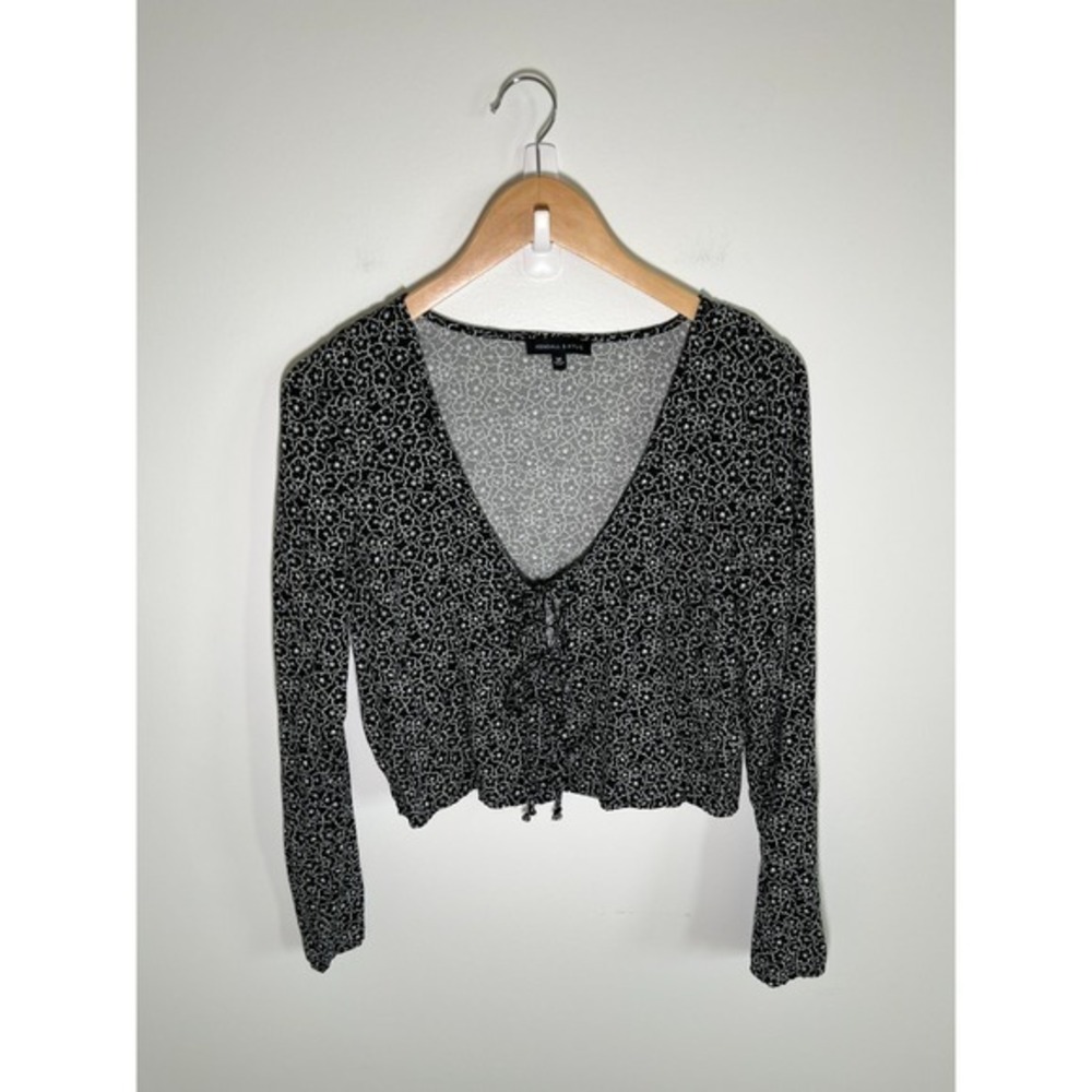 Dark Fairy Grunge Cottage Womens Top Black M Floral Bow Tie Front‎